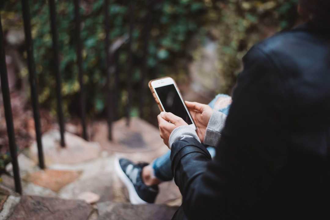 Digital Detox: 5 Ways to Limit your Screen Time to Improve Wellbeing
