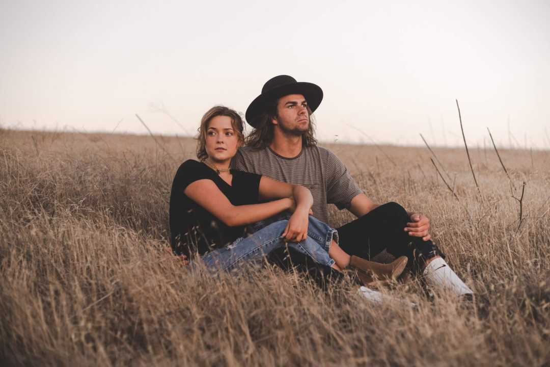 Is Your Relationship Breaking Down? Learn these Four Warning Signs